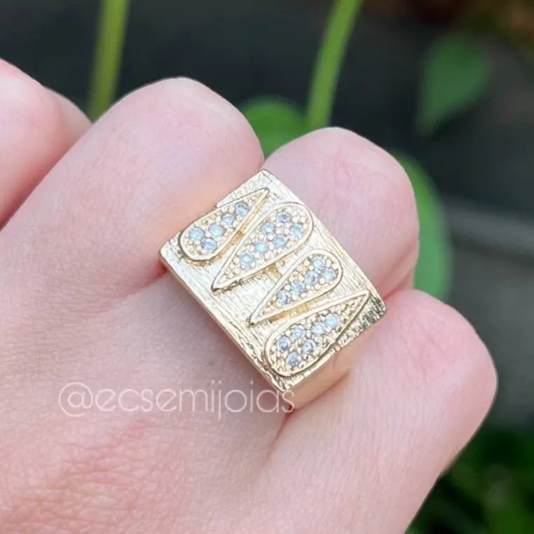 Anel com 4 gotas cravejadas em cima - diamantado - banhado a ouro 18k