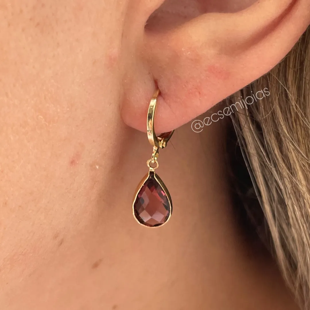 Argola tranqueta com pingente cristal gota pendurada - 8x12mm - banhado a ouro 18k