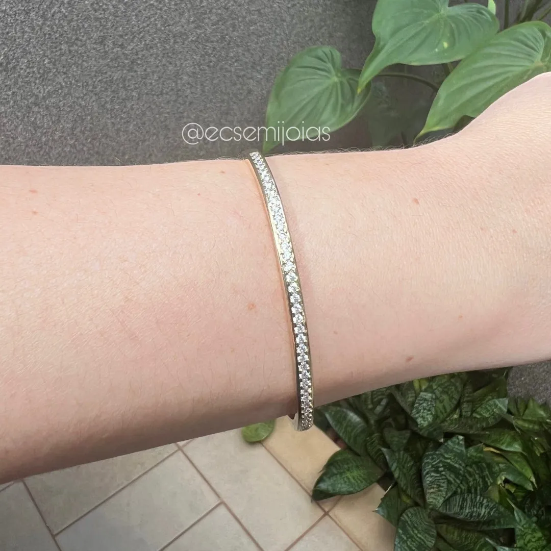 Bracelete com 1 fileira cravejada  - banhado a ouro 18k