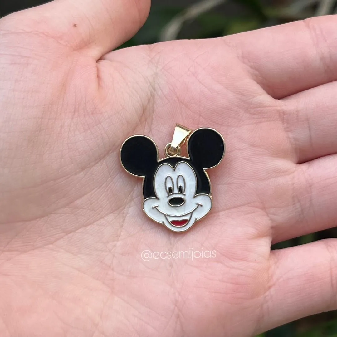 Pingente MICKEY resinado - banhado a ouro 18k