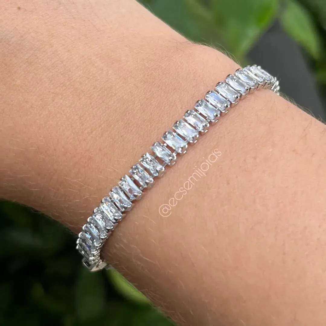 Pulseira com 100% zircônias baguetes 5mm - 18cm - banhado a ródio branco