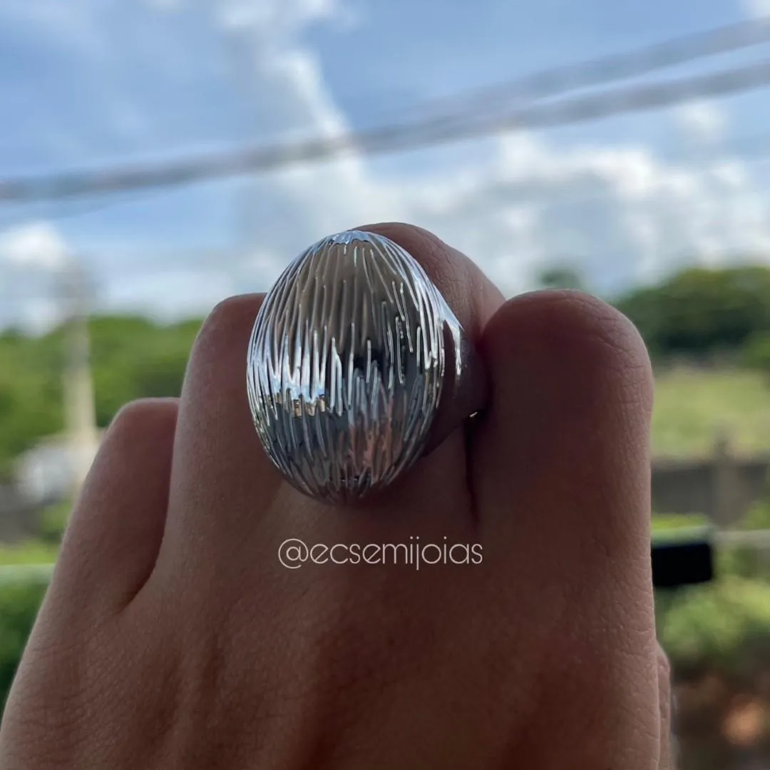 Conjunto de anel e brinco de gota grande trabalhada - banhado a ródio branco