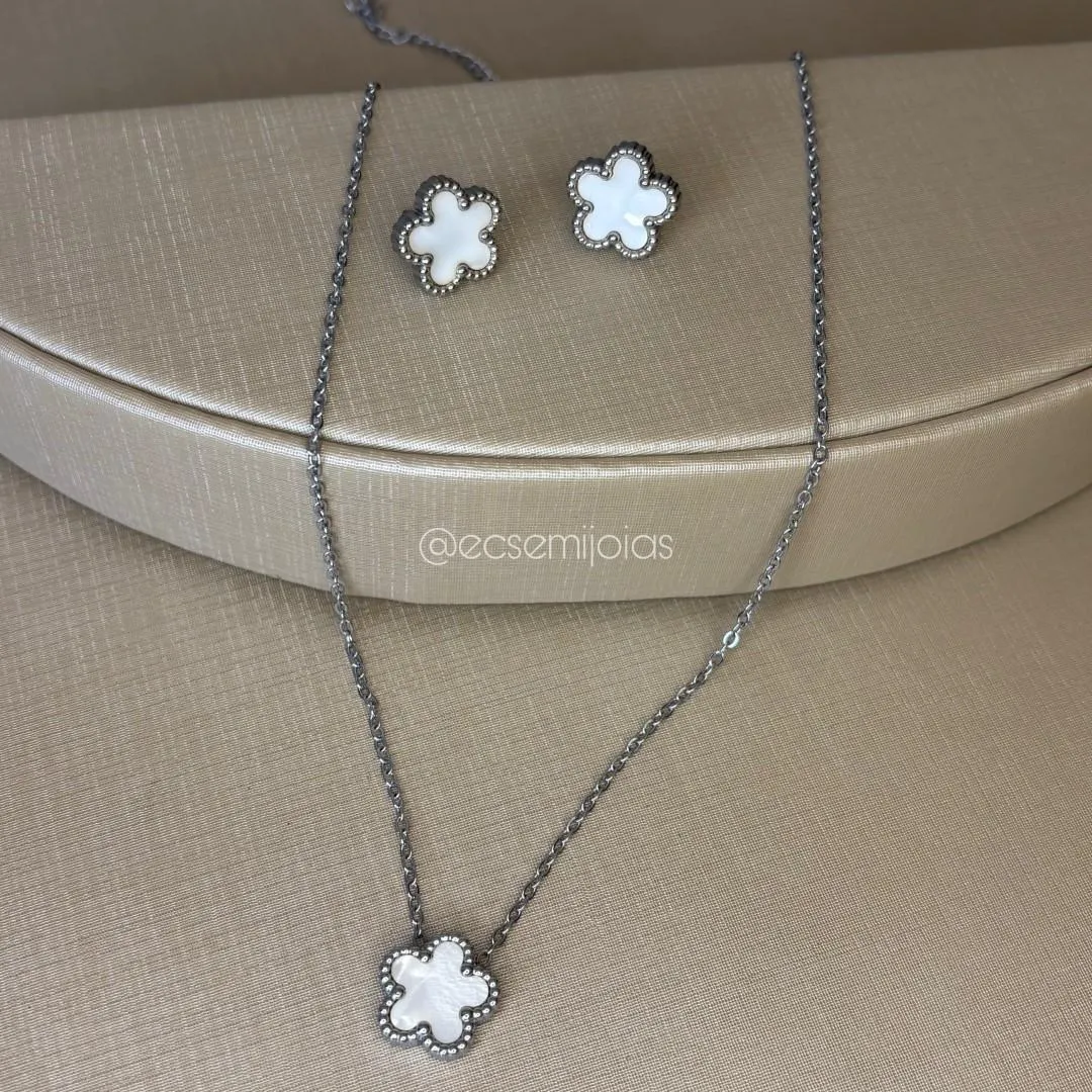 Conjunto de brinco e colar de flor com 5 pétalas - aço